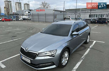 Универсал Skoda Superb 2020 в Киеве