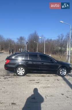 Универсал Skoda Superb 2012 в 
