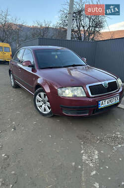 Лифтбек Skoda Superb 2004 в Косове