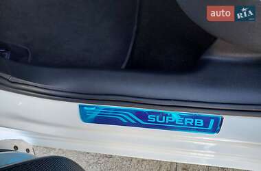 Ліфтбек Skoda Superb 2019 в 