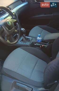 Лифтбек Skoda Superb 2009 в 
