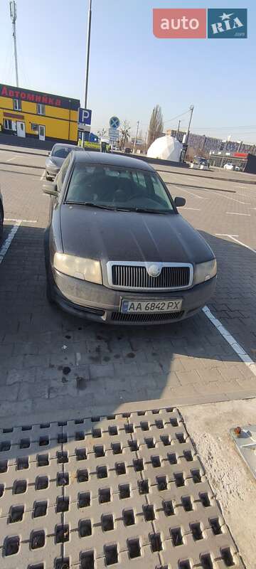 Skoda Superb 2006
