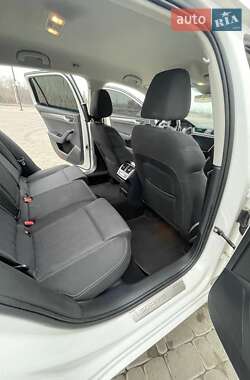 Универсал Skoda Superb 2019 в 