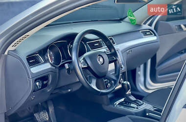 Лифтбек Skoda Superb 2013 в Кривом Роге