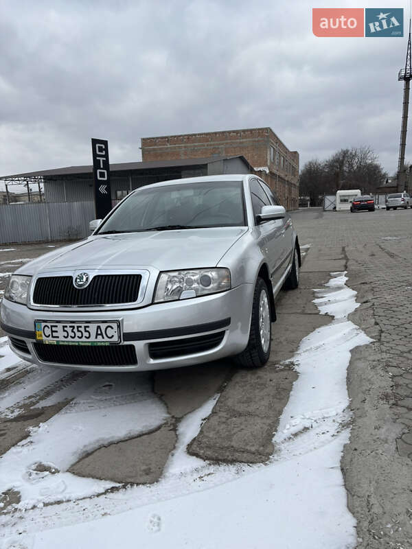 Ліфтбек Skoda Superb 2006 в Чернівцях