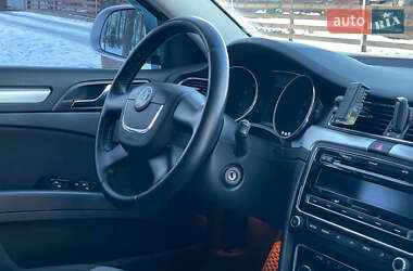 Лифтбек Skoda Superb 2012 в Киеве