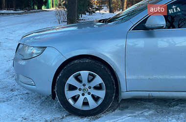 Лифтбек Skoda Superb 2012 в Киеве