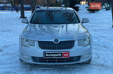 Лифтбек Skoda Superb 2012 в Киеве