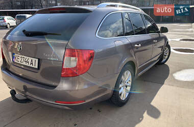 Универсал Skoda Superb 2011 в Кривом Роге