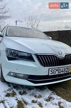 Универсал Skoda Superb 2016 в Киеве