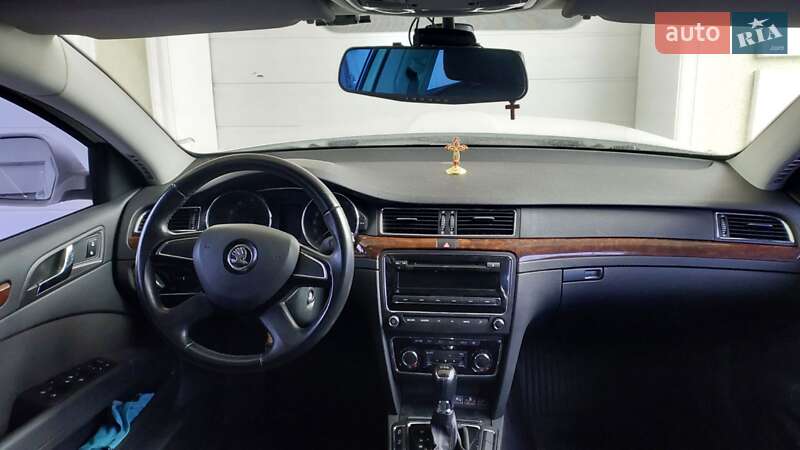 Лифтбек Skoda Superb 2013 в Харькове