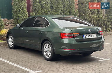 Лифтбек Skoda Superb 2018 в Пустомытах