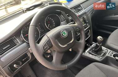 Универсал Skoda Superb 2013 в 