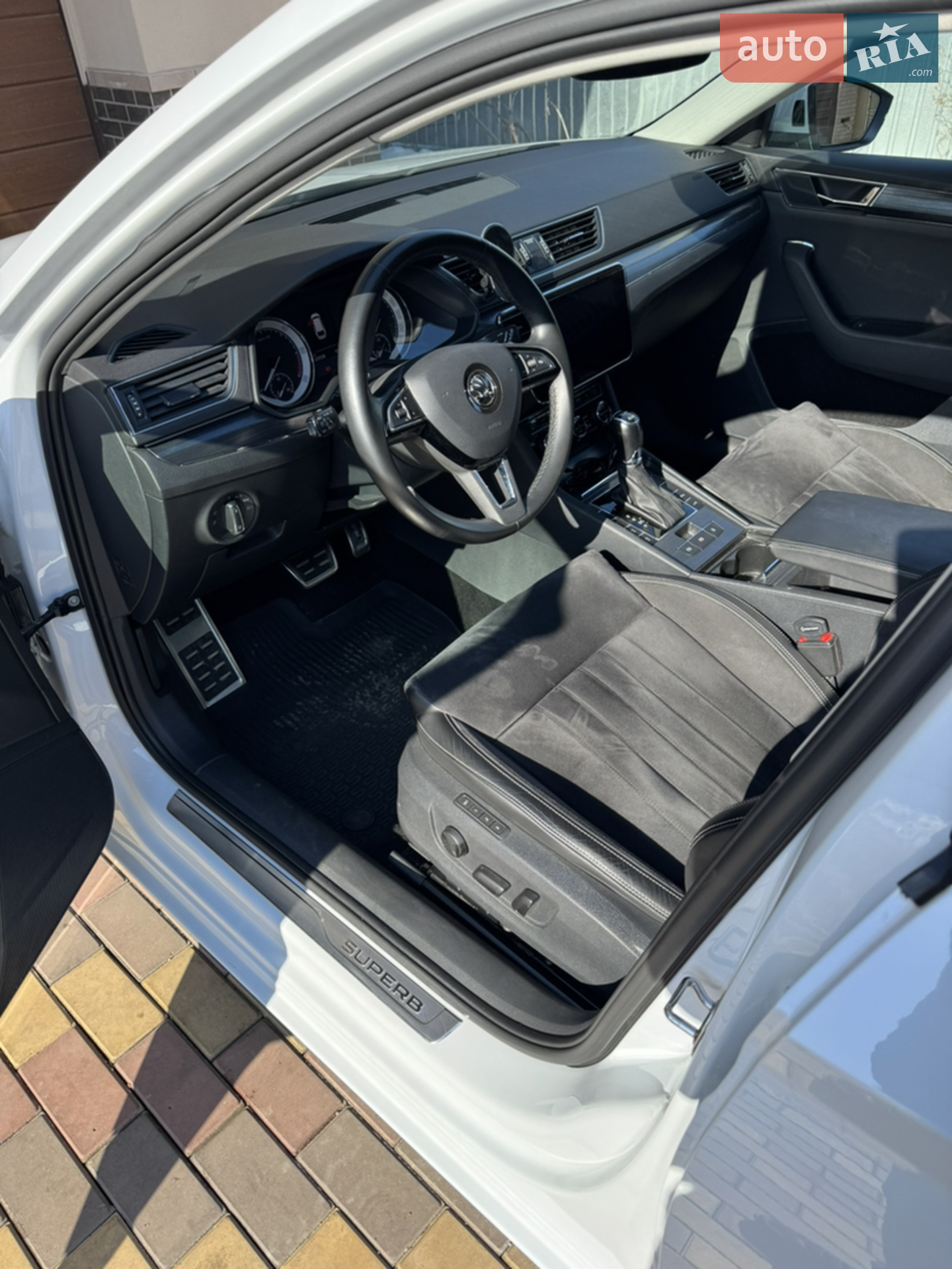 2019 Skoda Superb - мініатюра 2
