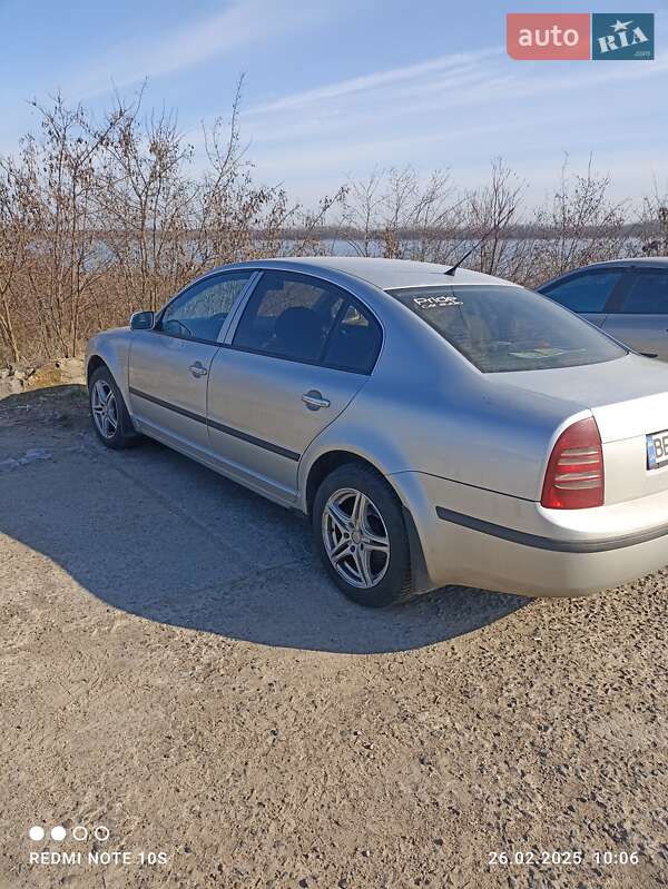 Ліфтбек Skoda Superb 2003 в Миколаєві