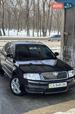 Ліфтбек Skoda Superb 2007 в Києві