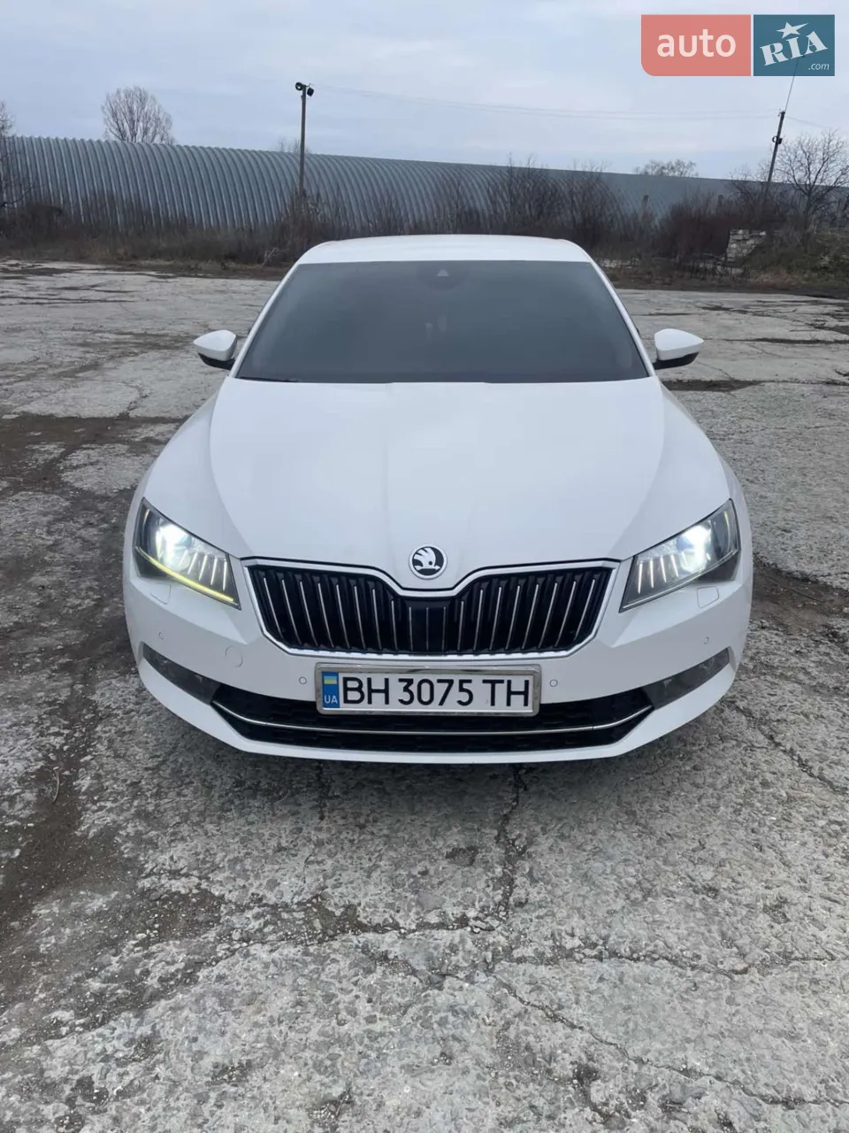 2016 Skoda Superb - мініатюра 20