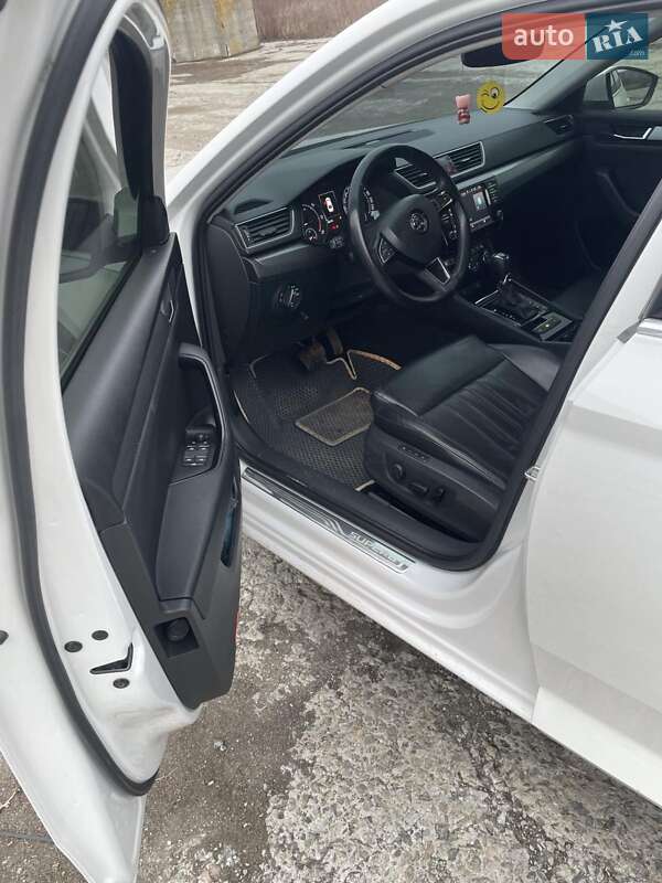 Лифтбек Skoda Superb 2017 в Подольске