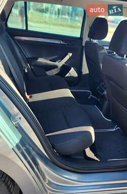 Универсал Skoda Superb 2017 в 