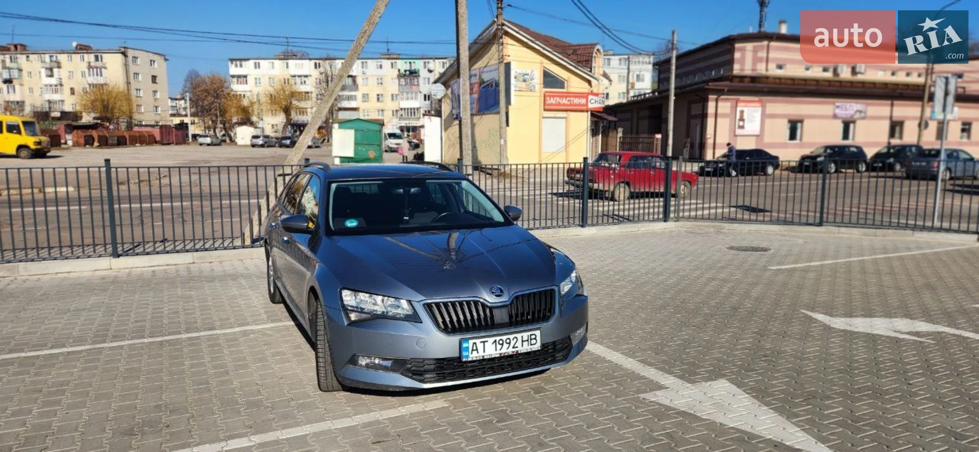 2017 Skoda Superb - мініатюра 13