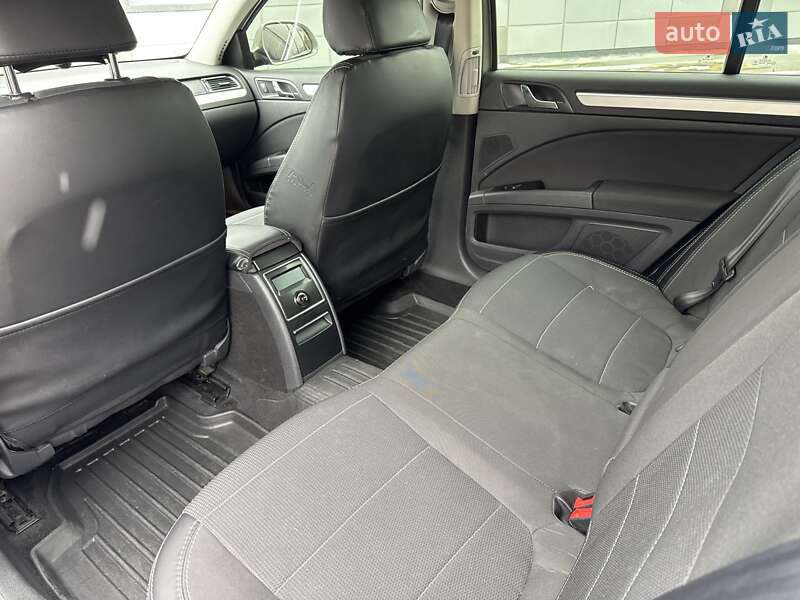 Ліфтбек Skoda Superb 2010 в Броварах