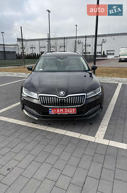 Универсал Skoda Superb 2019 в 