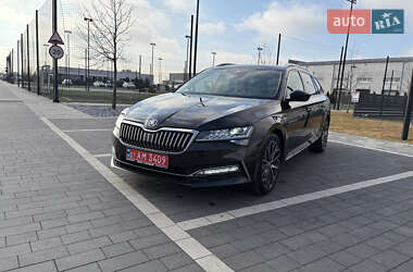 Универсал Skoda Superb 2019 в 