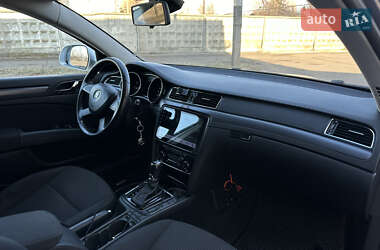 Ліфтбек Skoda Superb 2013 в Червонограді