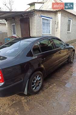 Лифтбек Skoda Superb 2004 в 