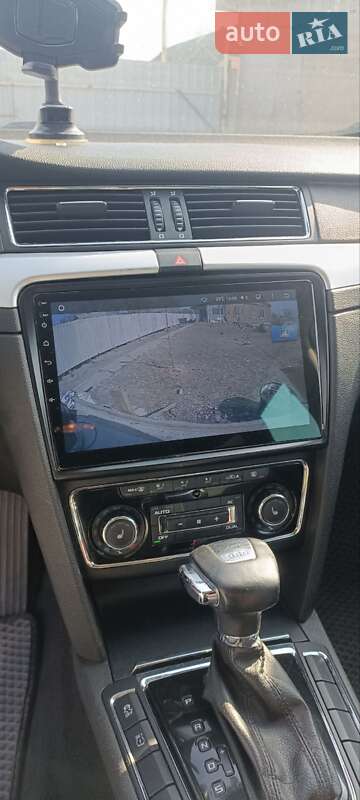 Универсал Skoda Superb 2010 в Барышевке