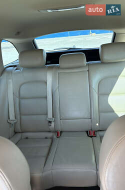 Универсал Skoda Superb 2012 в 