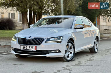 Лифтбек Skoda Superb 2017 в Воловце