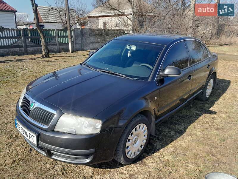 Лифтбек Skoda Superb 2008 в Днепре