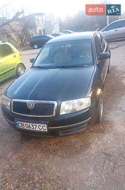 Лифтбек Skoda Superb 2005 в 