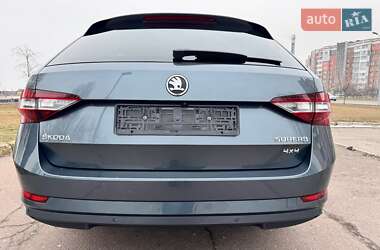 Універсал Skoda Superb 2018 в 