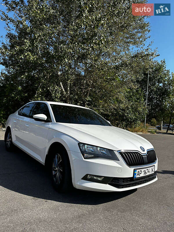 Лифтбек Skoda Superb 2019 в Запорожье