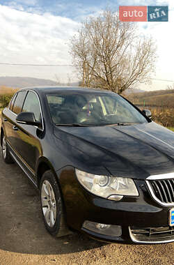 Лифтбек Skoda Superb 2011 в Мукачево