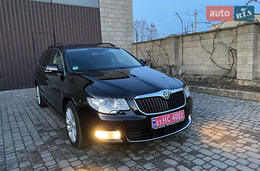 Универсал Skoda Superb 2012 в Сарнах