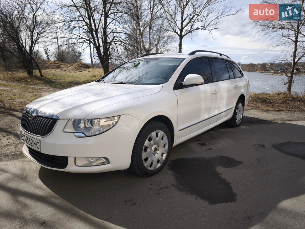2011 Skoda Superb - мініатюра 15