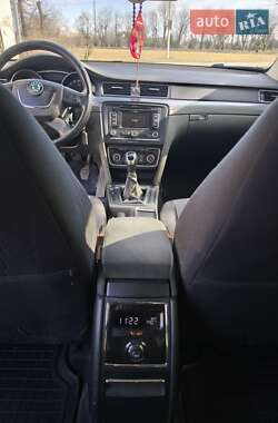 Универсал Skoda Superb 2012 в 