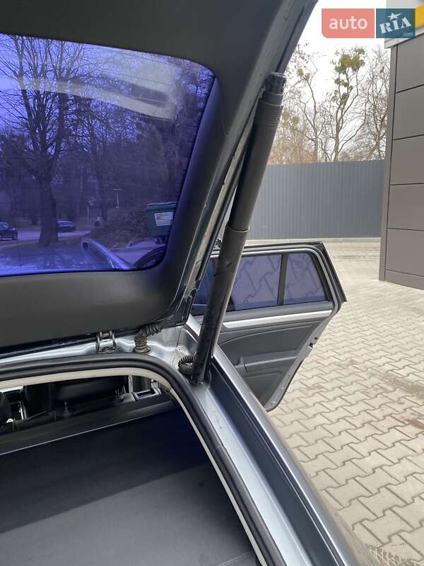 Универсал Skoda Superb 2011 в Львове