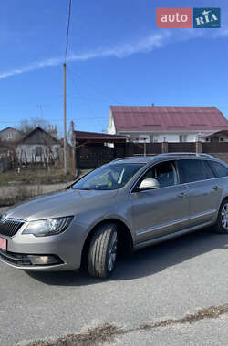 Універсал Skoda Superb 2015 в Житомирі