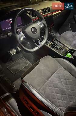 Універсал Skoda Superb 2019 в 
