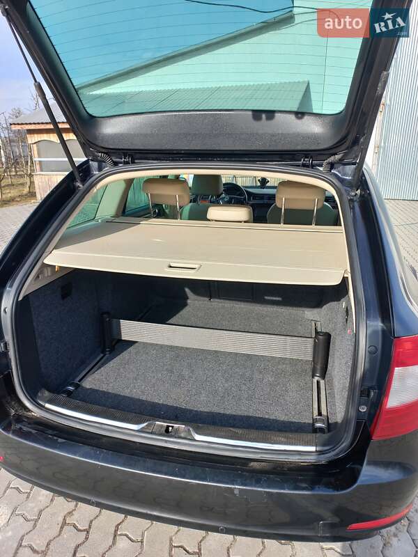 Универсал Skoda Superb 2010 в Шумске