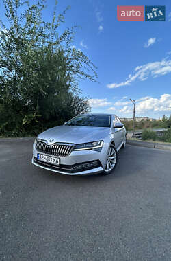 Лифтбек Skoda Superb 2022 в Кривом Роге