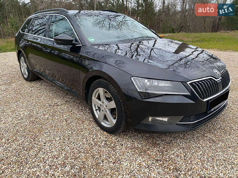 Универсал Skoda Superb 2016 в Квасилове