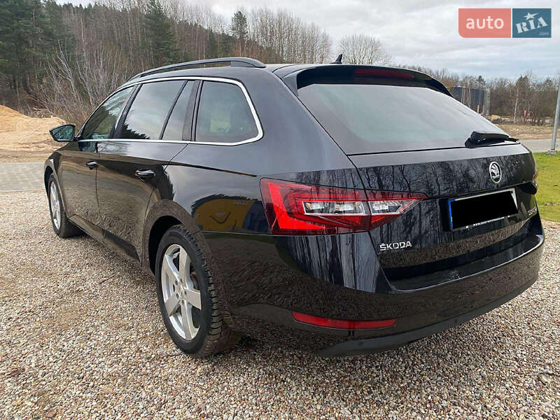 Универсал Skoda Superb 2016 в Квасилове