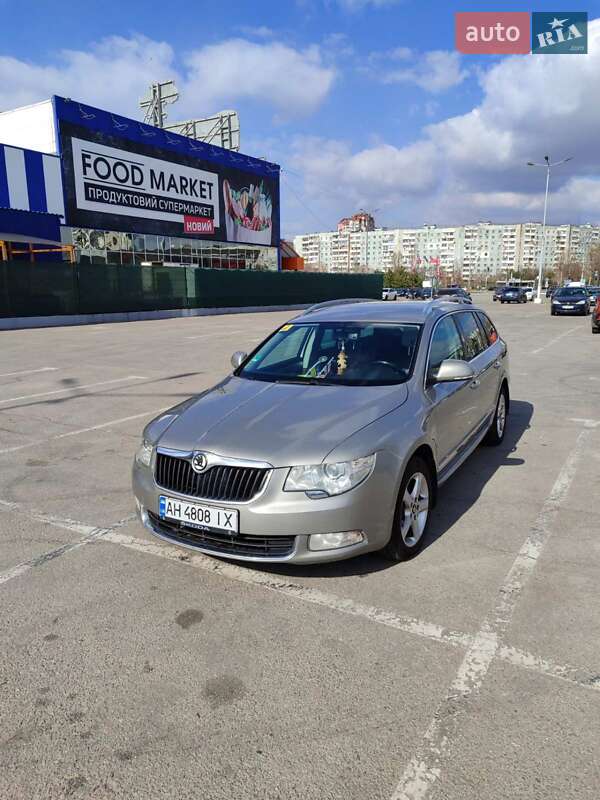 Универсал Skoda Superb 2012 в Запорожье