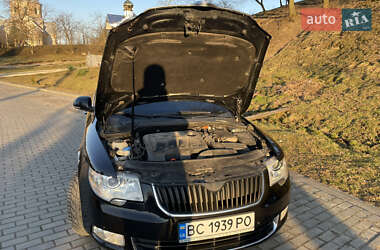 Универсал Skoda Superb 2011 в 