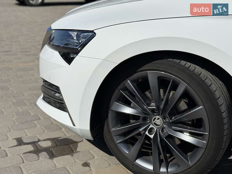 Універсал Skoda Superb 2020 в Хмельницькому